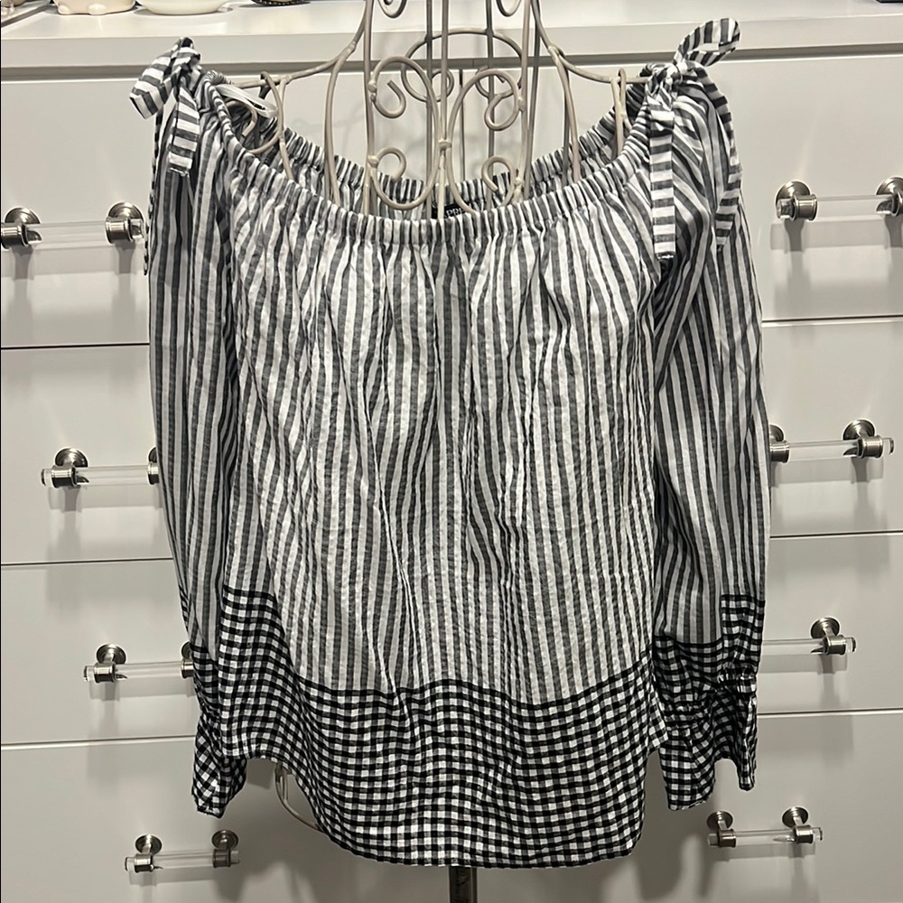 Express off the shoulder blouse with ruffle sleeve, size M
